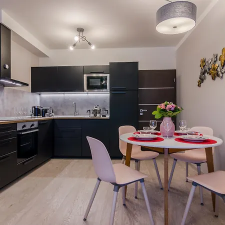 Luxury Parking By Michal&friends Apartment Prague