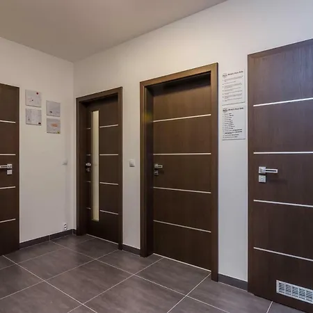 Luxury Parking By Michal&friends Apartment Prag
