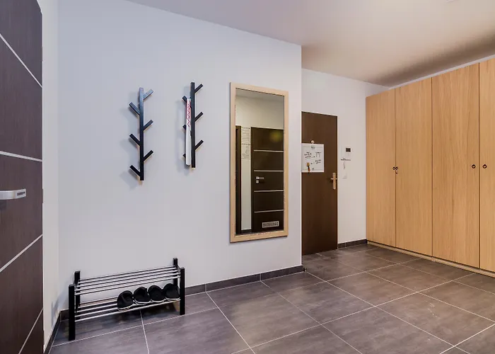 Luxury Parking By Michal&friends Apartamento Praga