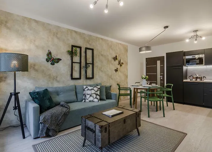Luxury Parking By Michal&friends Apartamento Praga
